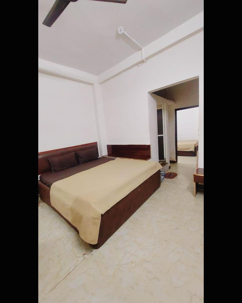 Hotel Prakash Palace Ujjain Exterior foto